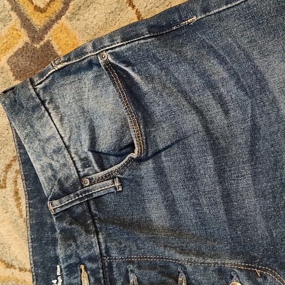 Time & True jeans - Picture 4 of 5